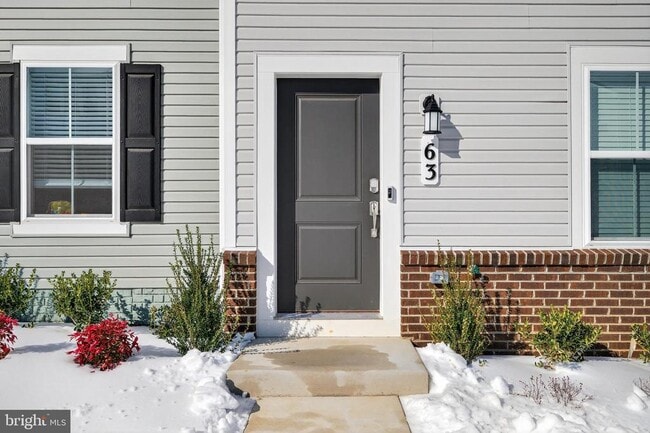 property at 63 Rolling Branch Dr