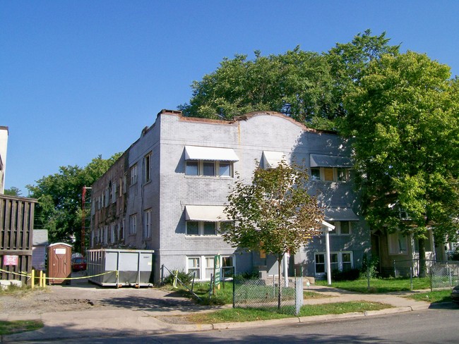 3521 2nd Ave S in Minneapolis, MN - Building Photo - Building Photo