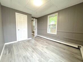 332 Kimball St in Fitchburg, MA - Building Photo - Building Photo