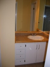 3640 Cardiff Ave, Unit 115 in Los Angeles, CA - Building Photo - Building Photo