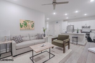 5001 Willowgate Loop, Unit 08-8407 in Tice, FL - Building Photo