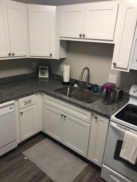 1733 Redbird Cove in St. Louis, MO - Building Photo - Building Photo