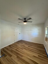 6211 Lawn Ave in Cleveland, OH - Building Photo - Building Photo