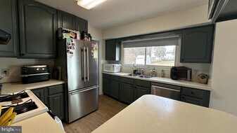 228 Embleton Rd in Owings Mills, MD - Building Photo