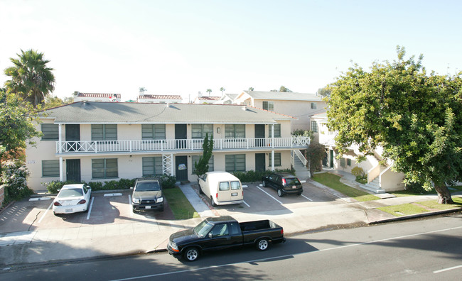 Coronado Apartments in Coronado, CA - Building Photo - Building Photo