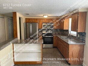 6212 Tucker Ct in Orlando, FL - Foto de edificio - Building Photo