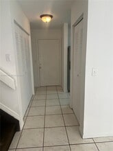 6245 SW Kendale Lakes Cir in Miami, FL - Building Photo - Building Photo