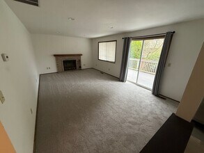 11110 55th Ave W in Mukilteo, WA - Building Photo - Building Photo