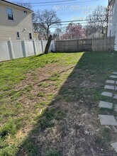 613 E Main St in Stratford, CT - Building Photo - Building Photo