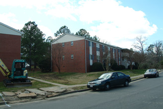 Linden At Forest Hill in Richmond, VA - Building Photo - Building Photo