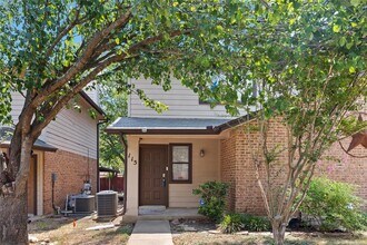 101 Clearday Dr in Austin, TX - Building Photo - Building Photo