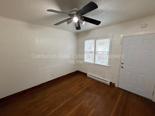 633 Thompson Ave NE in Salem, OR - Building Photo - Building Photo