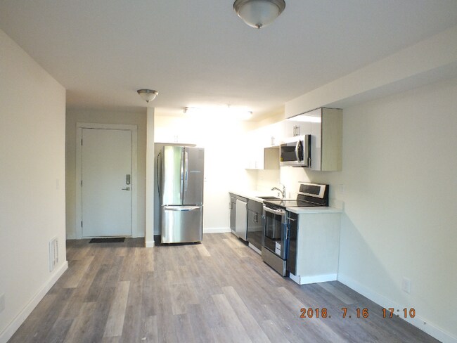 12544 15th Ave NE in Seattle, WA - Building Photo - Building Photo