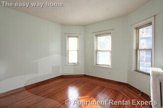 25 Belknap St in Somerville, MA - Building Photo - Building Photo