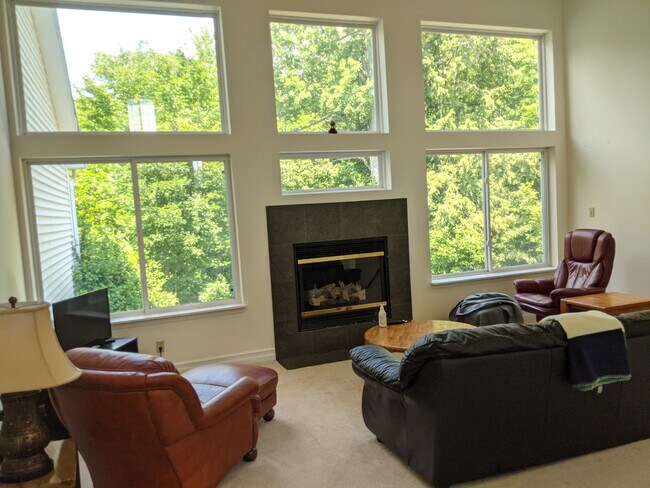 23 Observatory Cir, Unit 1 in Ithaca, NY - Building Photo - Building Photo