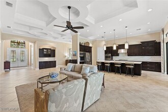 8828 Savona Ct in Naples, FL - Building Photo - Building Photo