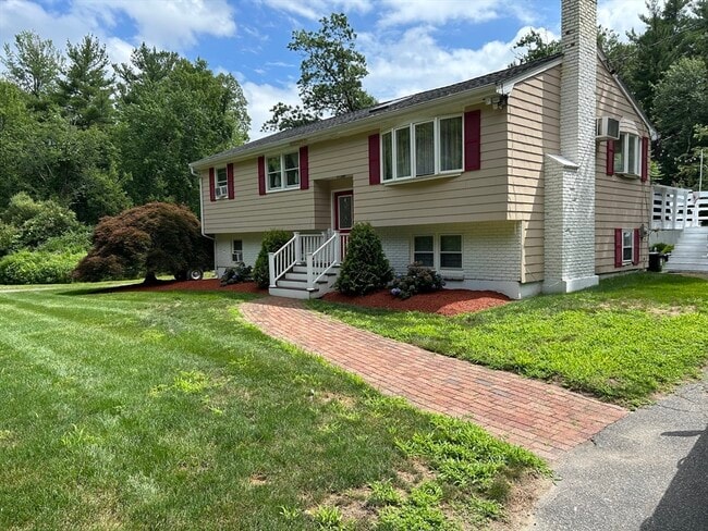 5 Quincy St in Wilmington, MA - Building Photo - Building Photo