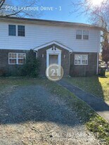 9550 Lakeside Dr in Norfolk, VA - Building Photo