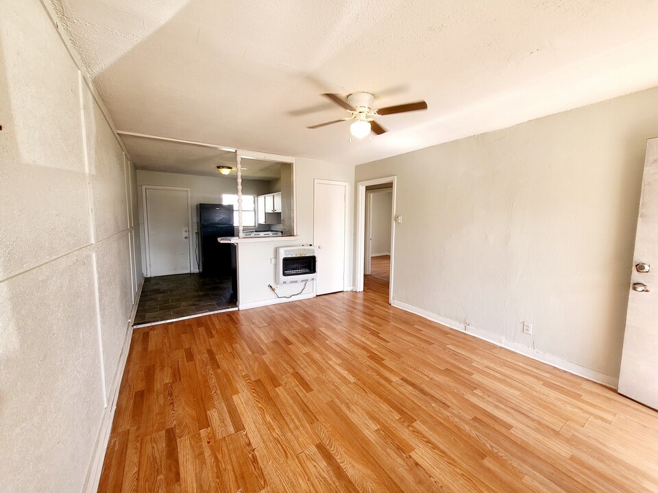 1509 Sycamore St, Unit B in Big Spring, TX - Building Photo
