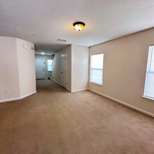 1500 Calming Water Dr in Orange Park, FL - Foto de edificio - Building Photo