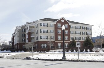 Heritage Commons at Pond's Edge in Minneapolis, MN - Building Photo - Building Photo