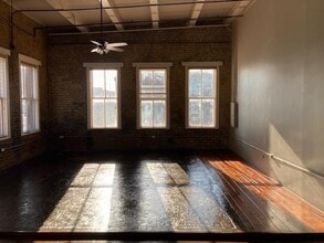 101 Crawford St in Houston, TX - Building Photo - Building Photo