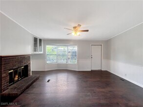 7574 Grady Dr in North Fort Myers, FL - Building Photo - Building Photo