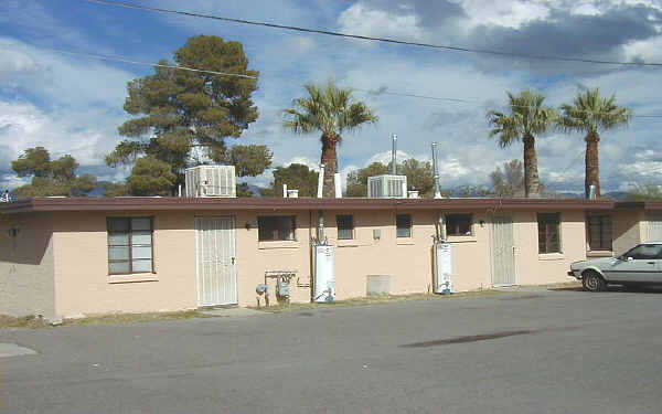 Casitas @ Thirteen Forty in Tucson, AZ - Foto de edificio - Building Photo