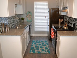 South Shore in Austin, TX - Building Photo - Building Photo
