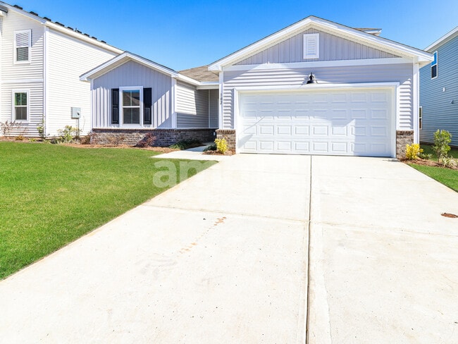 property at 102 Wildflower Ln