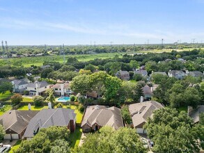 4503 Summer Lakes in Sugar Land, TX - Building Photo - Building Photo