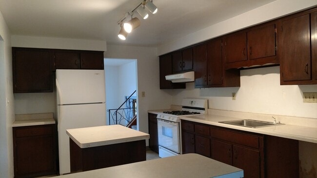 3525 Burnett Dr in Murrysville, PA - Building Photo - Building Photo