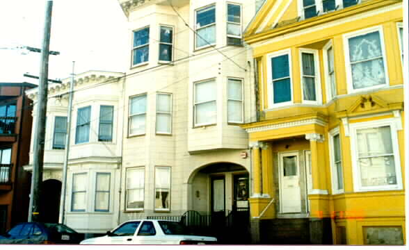 3327-3331 26th St in San Francisco, CA - Building Photo