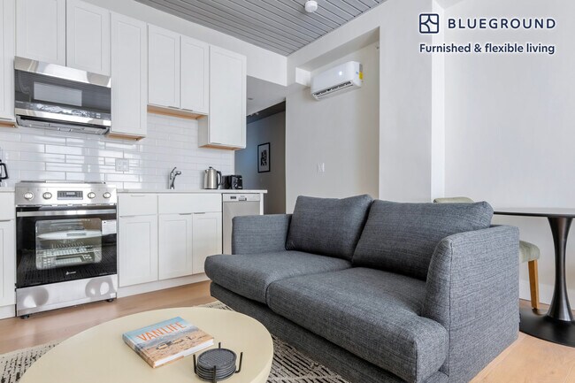 44 Bromfield St in Boston, MA - Building Photo - Building Photo