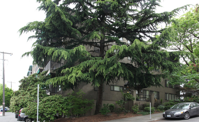 Bella Vista Apartments in Seattle, WA - Foto de edificio - Building Photo