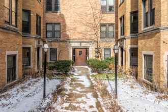 Jarvis on the Lake in Chicago, IL - Foto de edificio - Building Photo