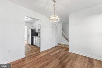 6911 Cipriano Woods Ct in Lanham, MD - Building Photo - Building Photo