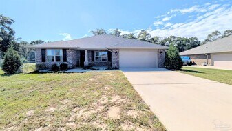 4407 Wilmington Way in Milton, FL - Building Photo