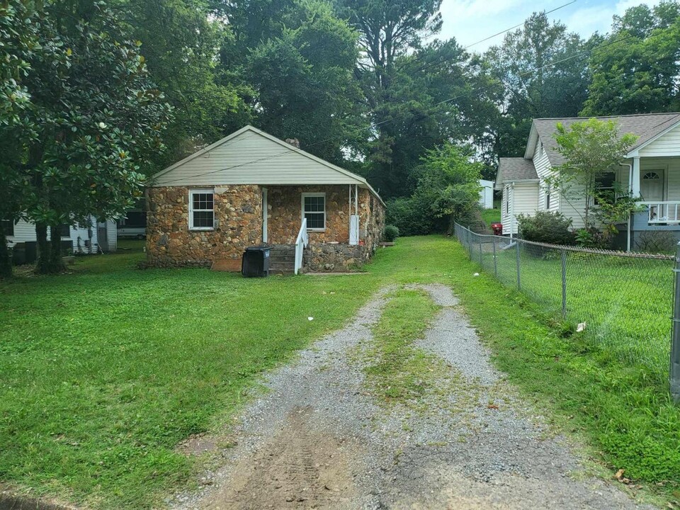 714 Central Ave in Clarksville, TN - Building Photo