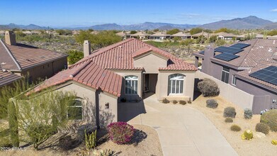 9514 E Cavalry Dr in Scottsdale, AZ - Foto de edificio - Building Photo