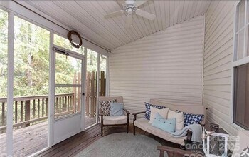 17047 Commons Creek Dr in Charlotte, NC - Building Photo - Building Photo