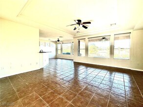 10276 Romantico Dr in Las Vegas, NV - Building Photo - Building Photo