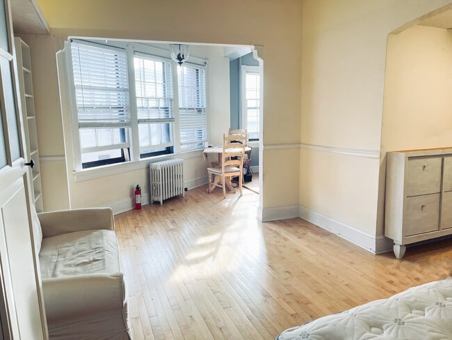 property at 644 Massachusetts Ave NE