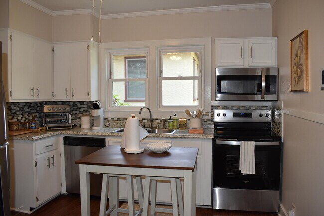 324 Milledge Rd in Augusta, GA - Building Photo - Building Photo