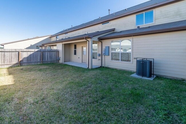 12231 Ghita Lane in Houston, TX - Building Photo - Building Photo