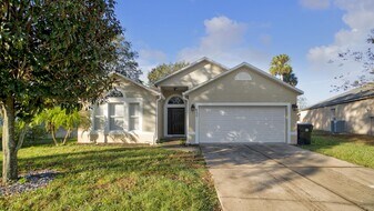 631 Doe Cove Pl in Apopka, FL - Building Photo