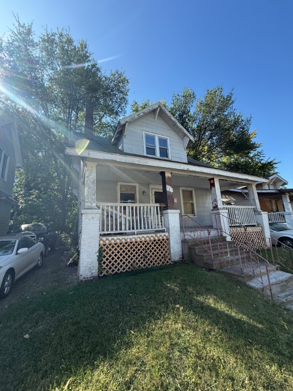 property at 327 E Stuart Ave