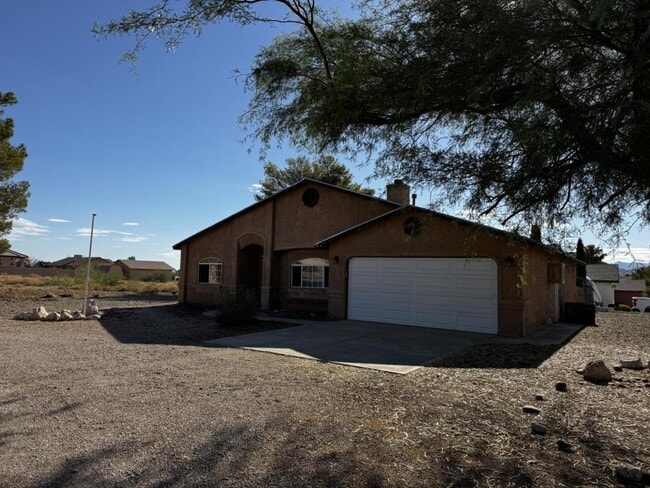 property at 7740 E Sugarloaf St