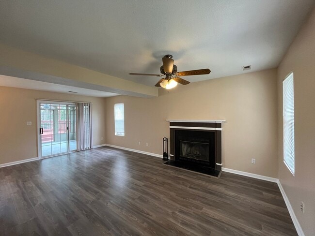 719 Emerald Ct in Newport News, VA - Building Photo - Building Photo