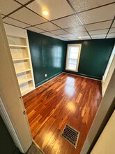 573 Main St in Hallstead, PA - Foto de edificio - Building Photo